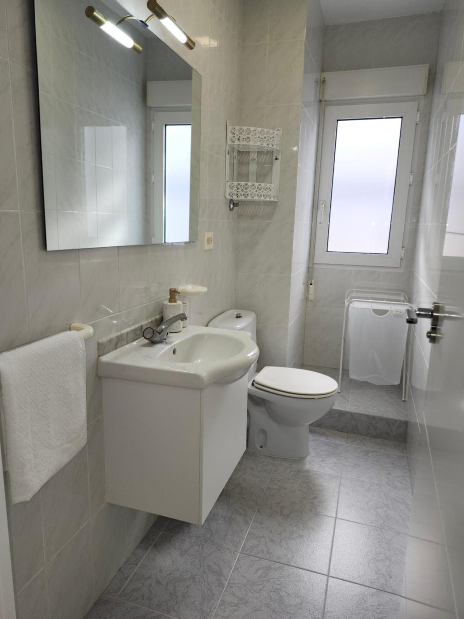 Laxe Piso Sol - Wifi Y Netflix Apartamento Exterior foto